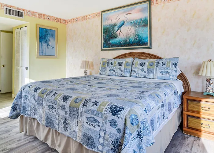 Holiday home Private Balcony W/ Gulf Views: Indian Shores