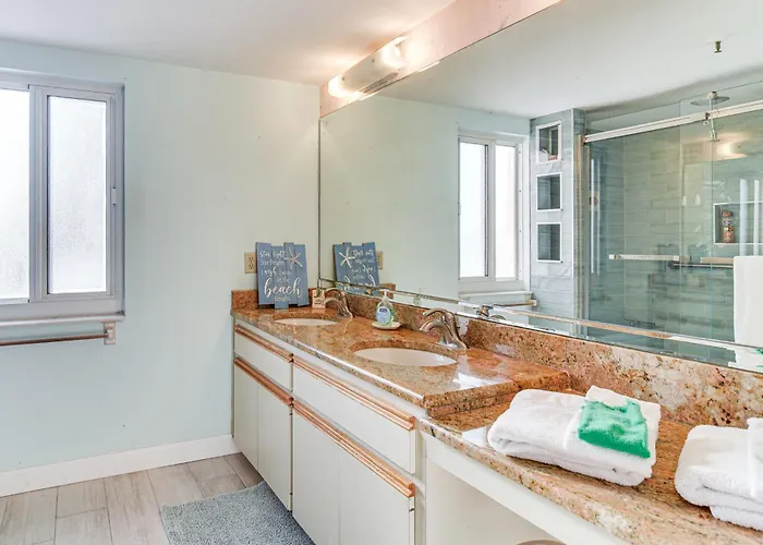 Private Balcony W/ Gulf Views: Indian Shores Clearwater Beach