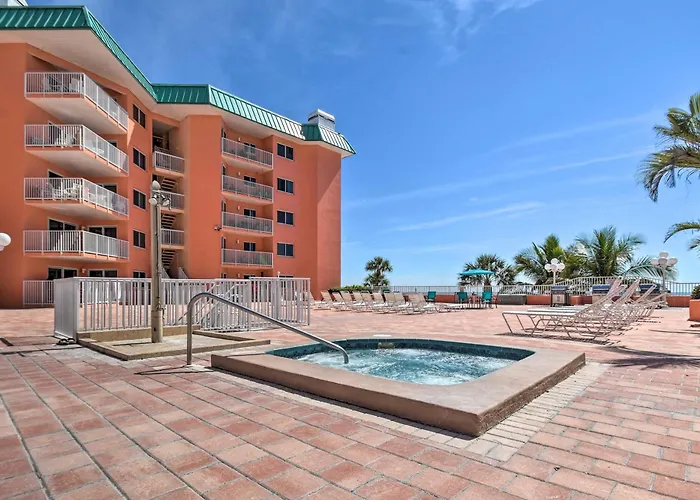 Private Balcony W/ Gulf Views: Indian Shores Holiday home *