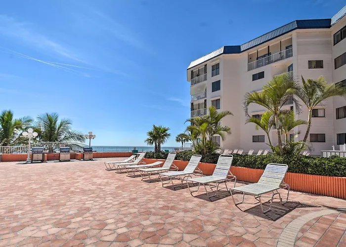 Holiday home Private Balcony W/ Gulf Views: Indian Shores