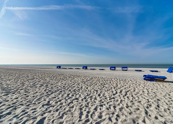 Private Balcony W/ Gulf Views: Indian Shores Holiday home Clearwater Beach
